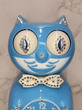 Super Rare Vintage Wedgwood Blue Jeweled Kit-Cat Klock